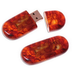 Флэш-карта USB, 4Gb, в янтарном корпусе, в холщевом мешочке, янтарь