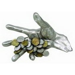 Статуэтка Рука с монетами, посеребрение, мраморная крошка