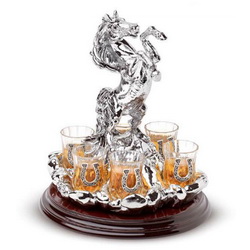 Набор для водки "Лошадь" из 6-и стопок на подставке , дерево, хрустальное стекло, покрытие - серебро, Италия