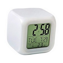 Часы-термометр-дата с меняющей цвет подсветкой белый