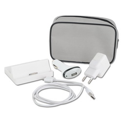 Набор устройств для зарядки iPad: подставка - зарядное устройство, переходник для зарядки от прикуривателя, переходник для зарядки от сети, в футляре, цвет серый